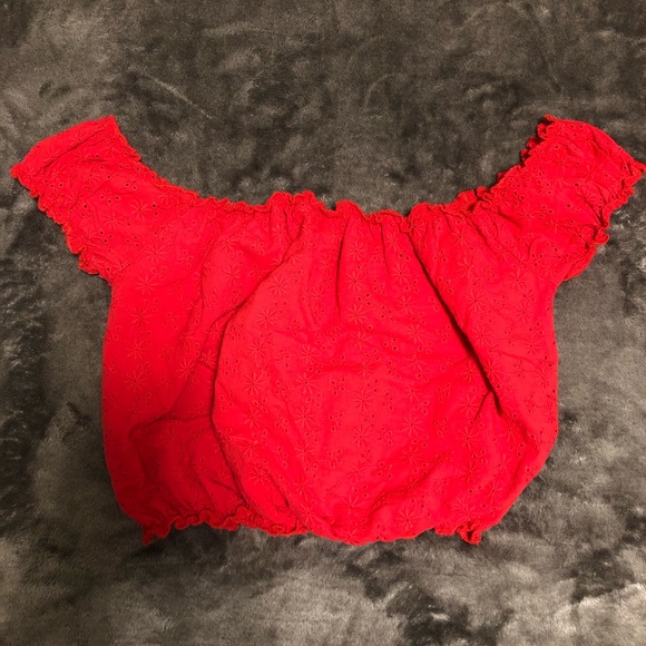 Red Crop Top Blouse - Picture 1 of 2